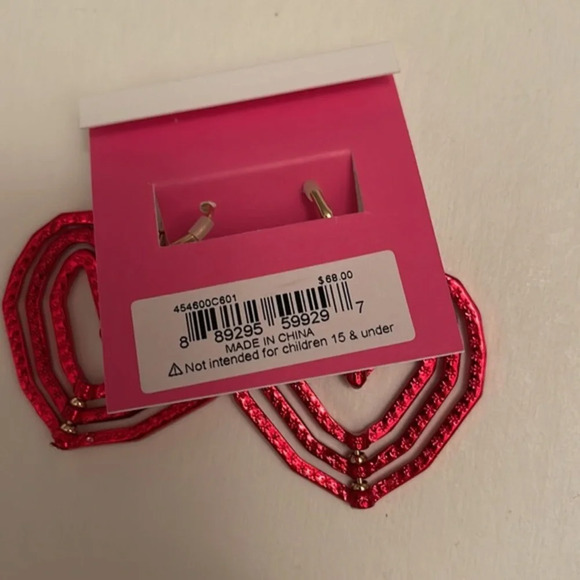 NWT Betsey Johnson Red Heart Earrings - Picture 5 of 6